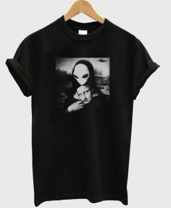 Alien Mona Lisa T shirt AI