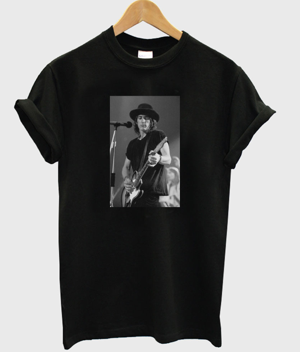 Former Guns N’ Roses guitarist Gibly Clarke T shirt AI