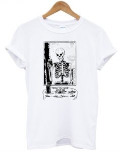 SKELFIE Skeleton taking a Selfie T shirt AI