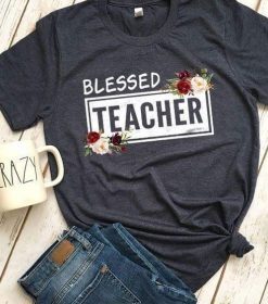 Blessed Women Teacher Tshirt ynt